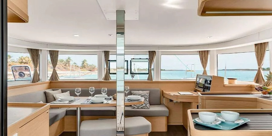 Lagoon 42