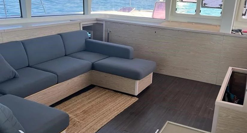 Lagoon 560