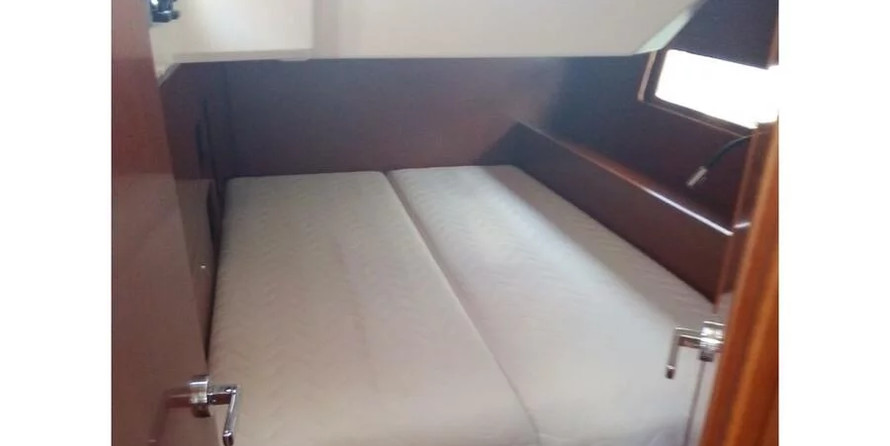 Beneteau Oceanis 46.1