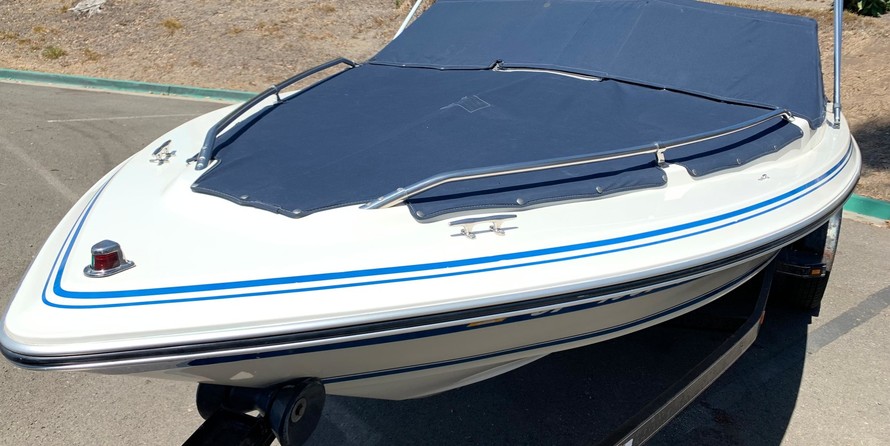 Sea ray 260 bow rider select